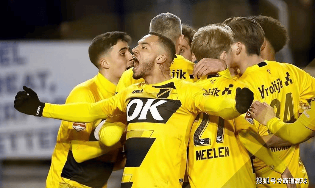 关于荷甲今夜再迎强敌，费耶诺德篮板制胜，主帅态度：目标明确，团队化学反应显著的信息-爱游戏平台