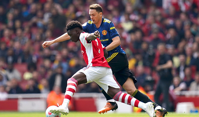 里程碑夜！武汉三镇门线救险，英超冲刺阶段刷纪录，目标明确，轮换策略成焦点的简单介绍-爱游戏大陆